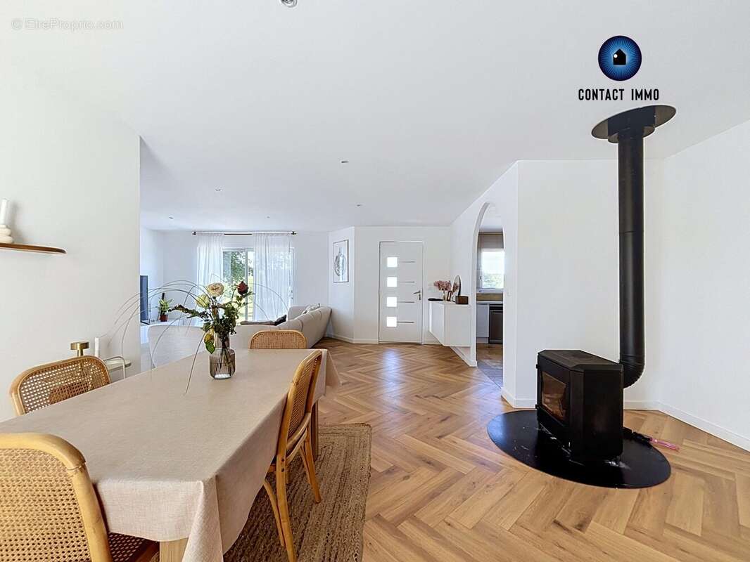 Maison 122 m² à Terrasson-Lavilledieu  - photo 5