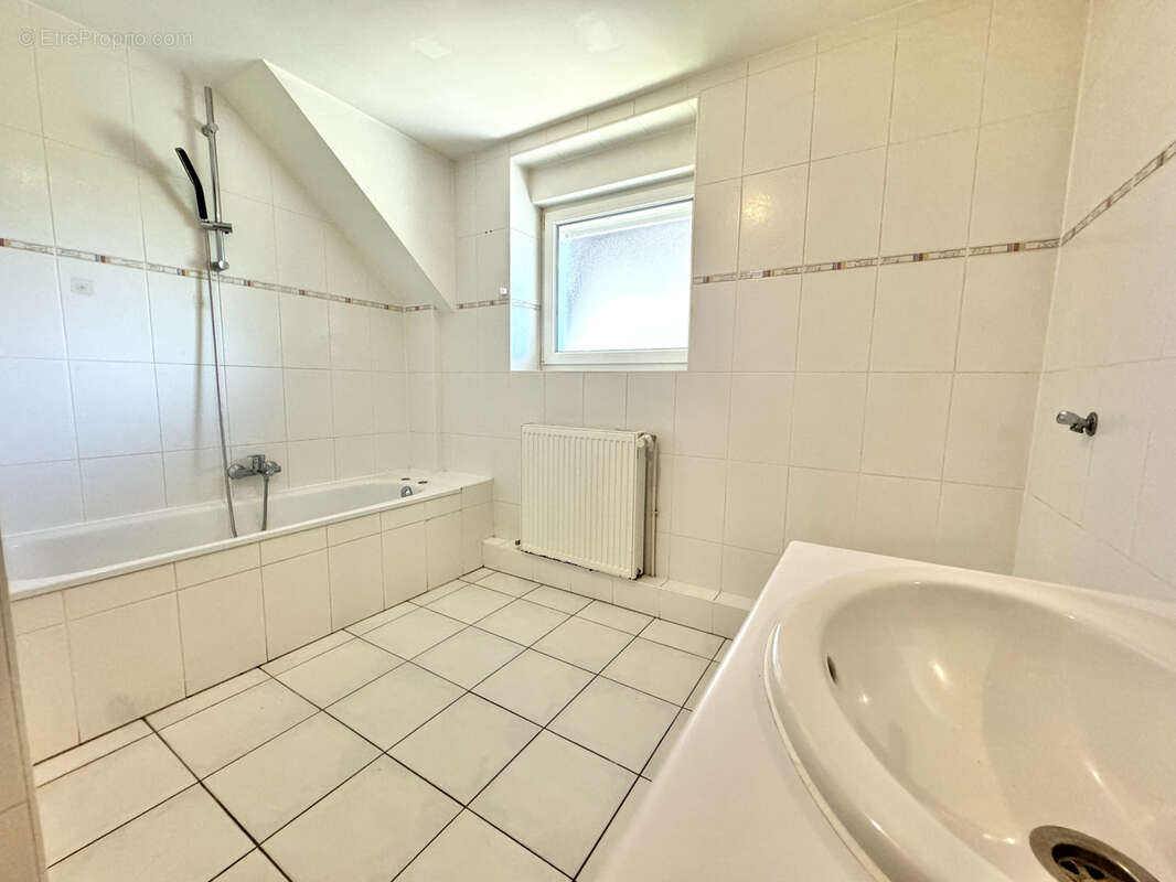 Mommenheim - Appartement type F3 avec terrasse et garage - photo 8