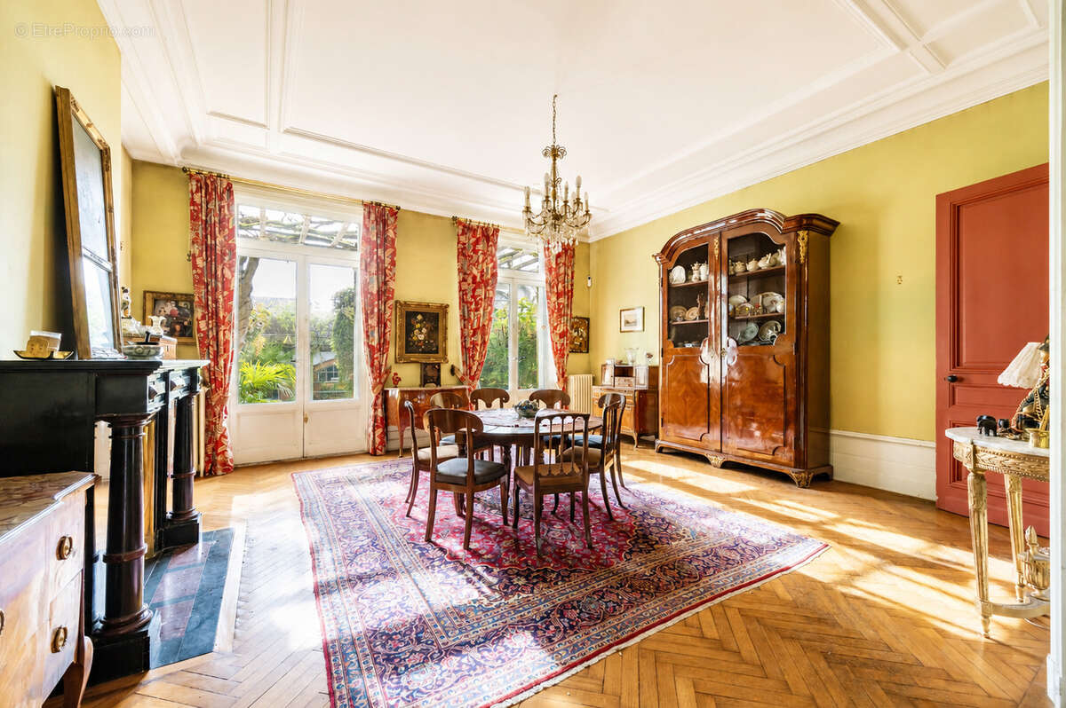 Maison à BORDEAUX