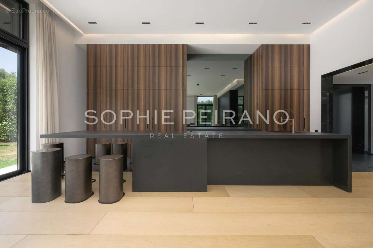 Mougins - villa contemporaine avec piscine - photo 6