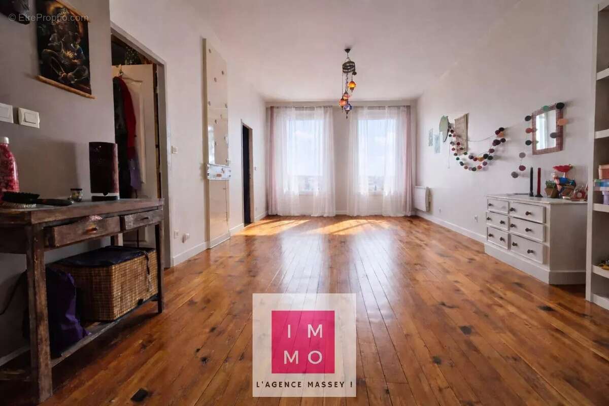 Appartement à TARBES