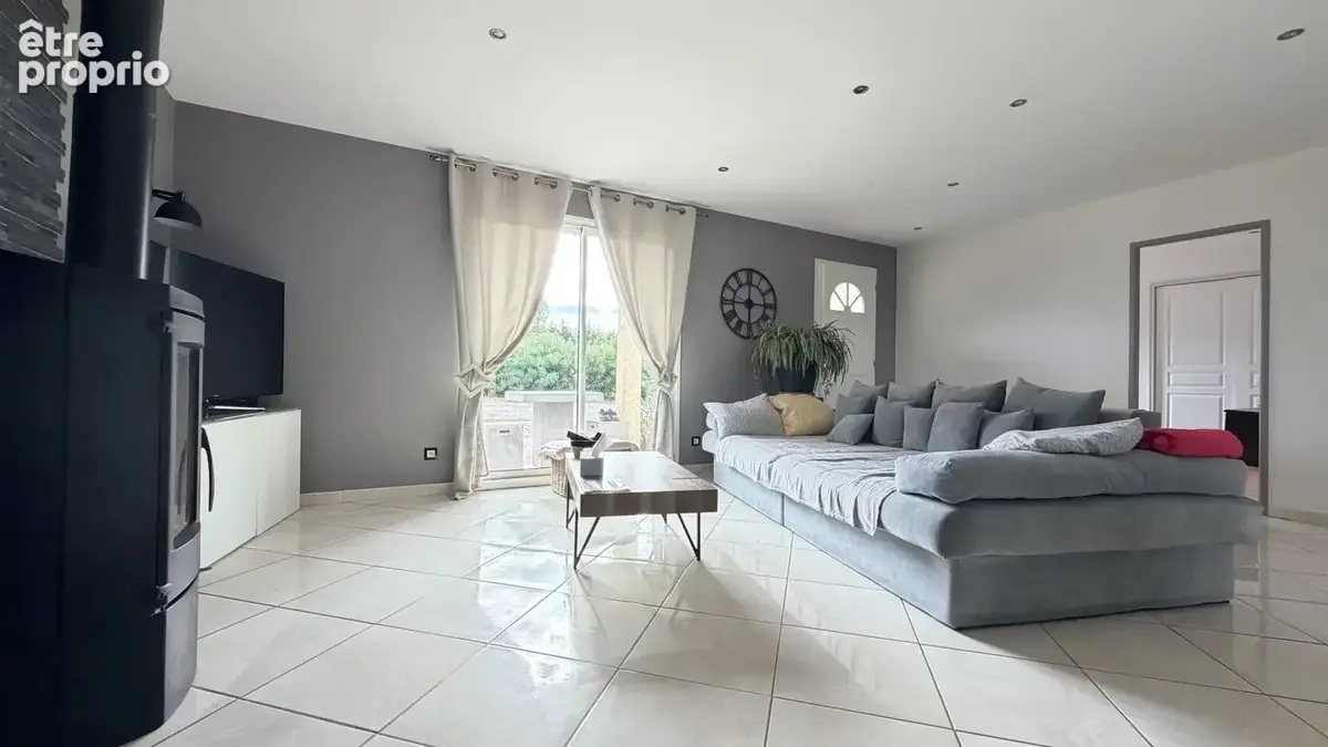 Photo Maison à Vaux au prix de 299 000€
