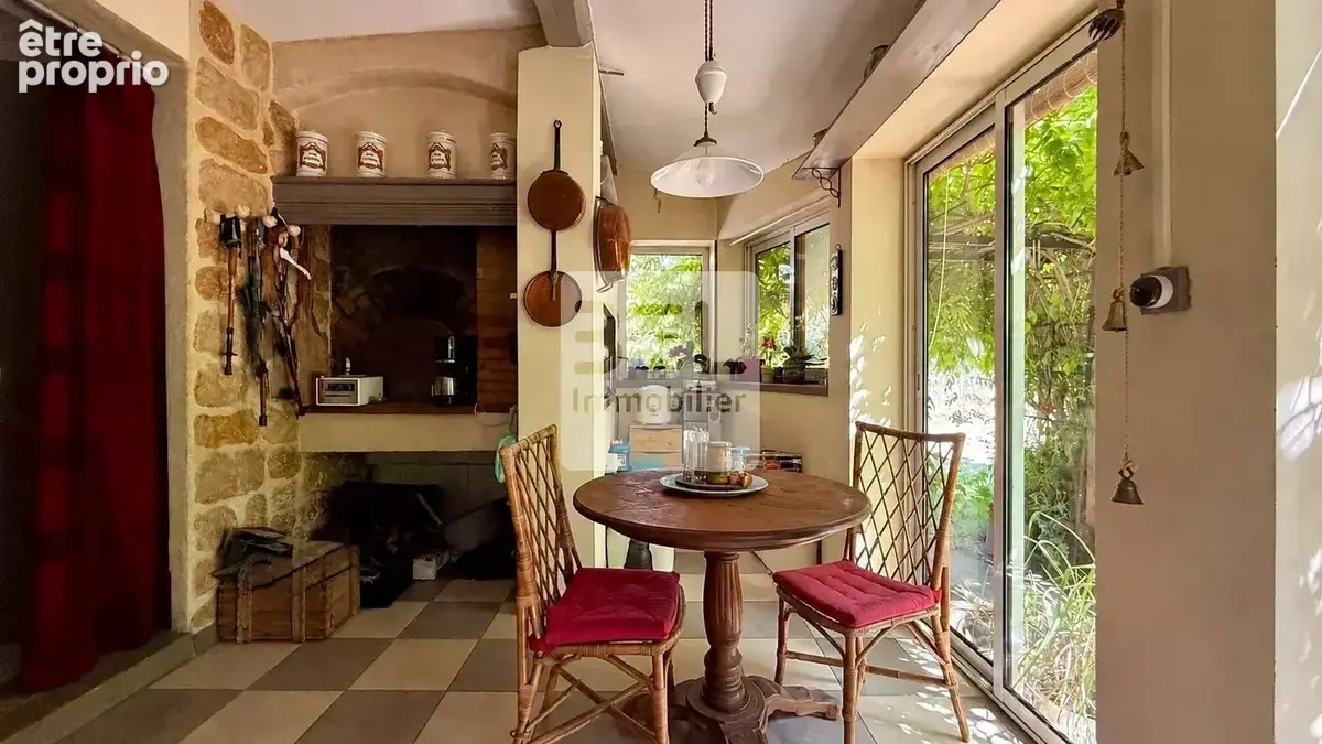 Maison plain pied avec appartement indépendant à Bagnols-sur-Cèze - photo 4