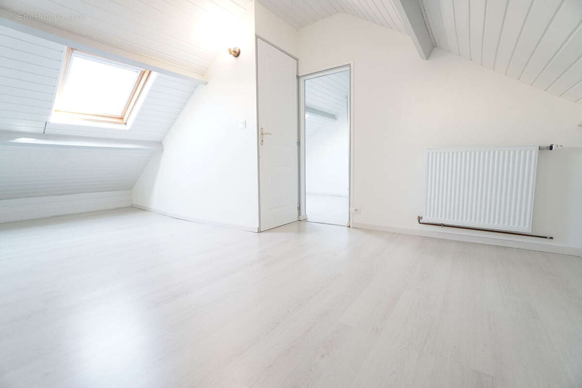 Maison Le Mans 9 pièce(s) 126 m2 - photo 13