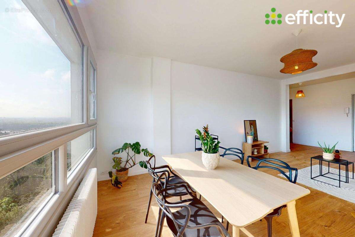 Appartement à CALUIRE-ET-CUIRE