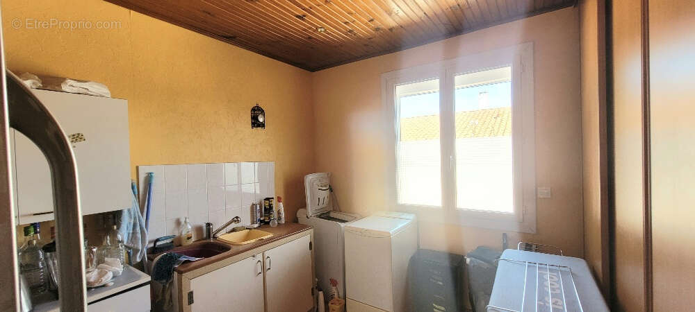 Maison à SAINTE-VALIERE