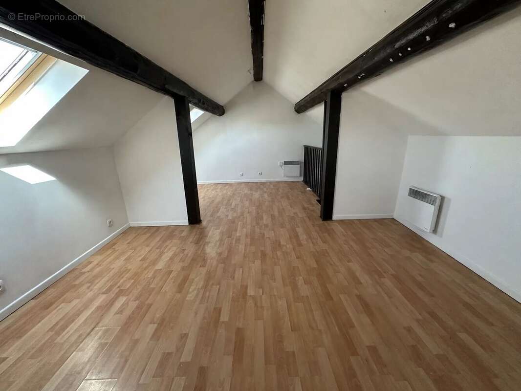 Appartement à SERRIS