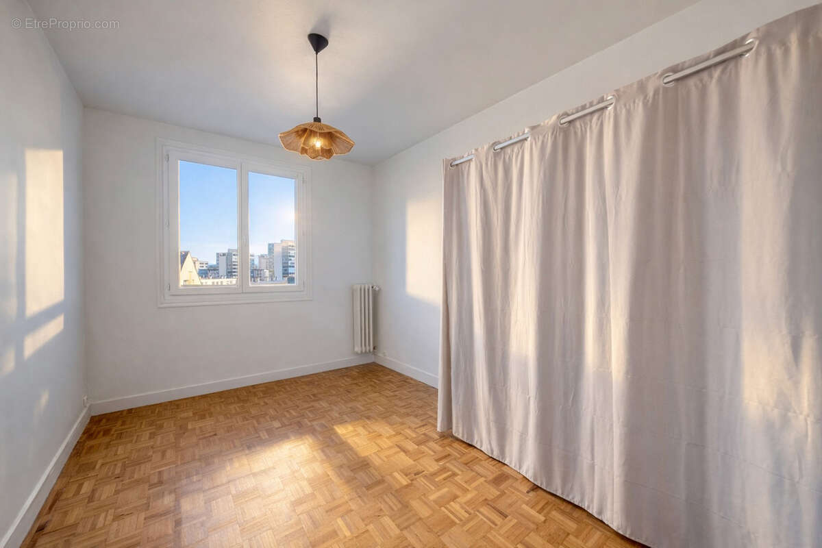 Appartement T3 - Bourg L'Evêque - photo 9