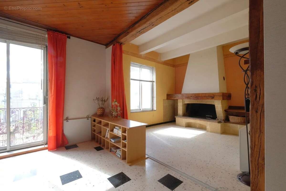Maison à SAINT-ANDRE-DE-SANGONIS