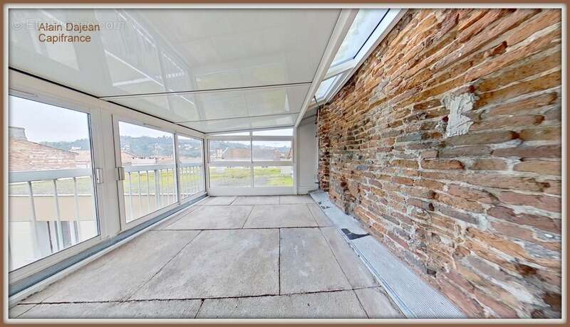 Appartement à vendre 3 pièces -91 M2 - Hypercentre AGEN (47)-3 ième étage avec ascenseur-Balcons - photo 16