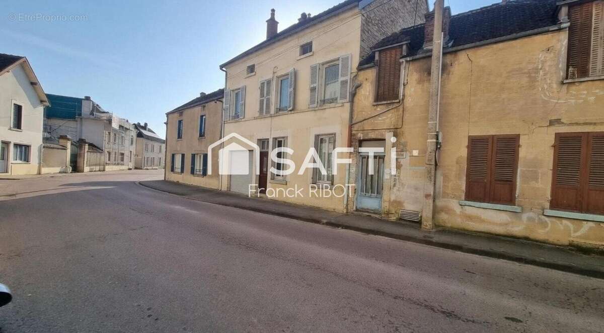 Photo 3 - Maison à ANCY-LE-FRANC