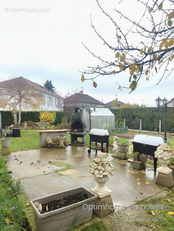 Maison à VILLEMANDEUR