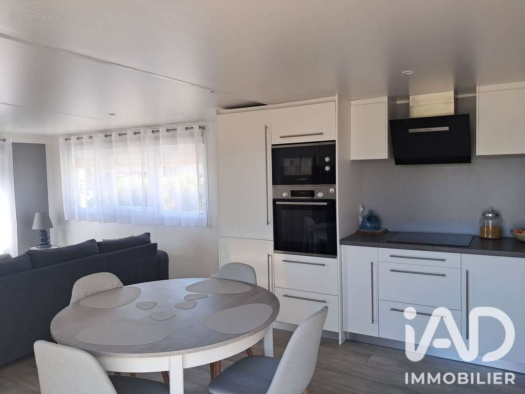 Maison 60 m² à Sainte-Foy  - photo 4