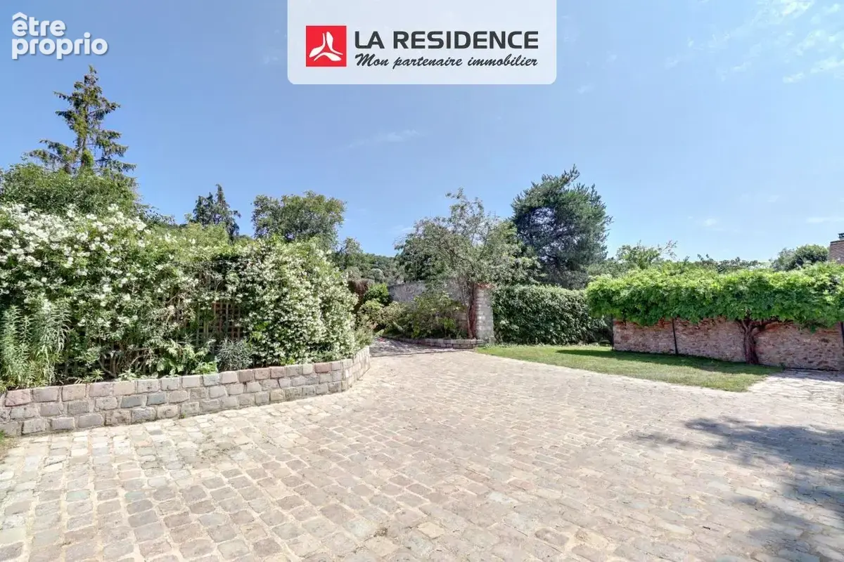 Maison 183 m² à Villiers-Saint-Frederic  - photo 2