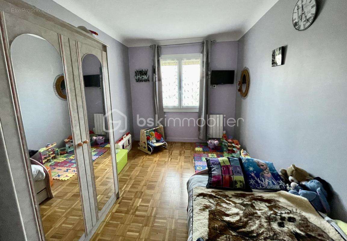 Maison à DAMMARIE-LES-LYS