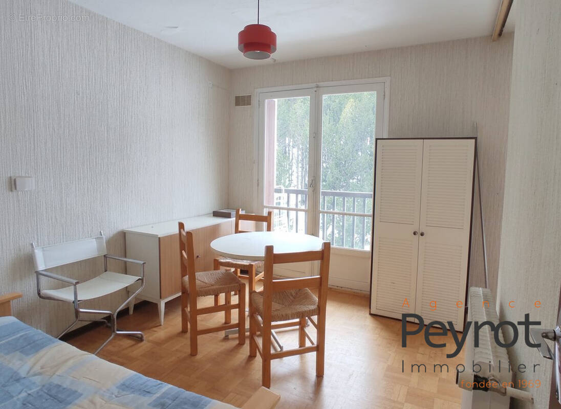 Appartement à LES ANGLES