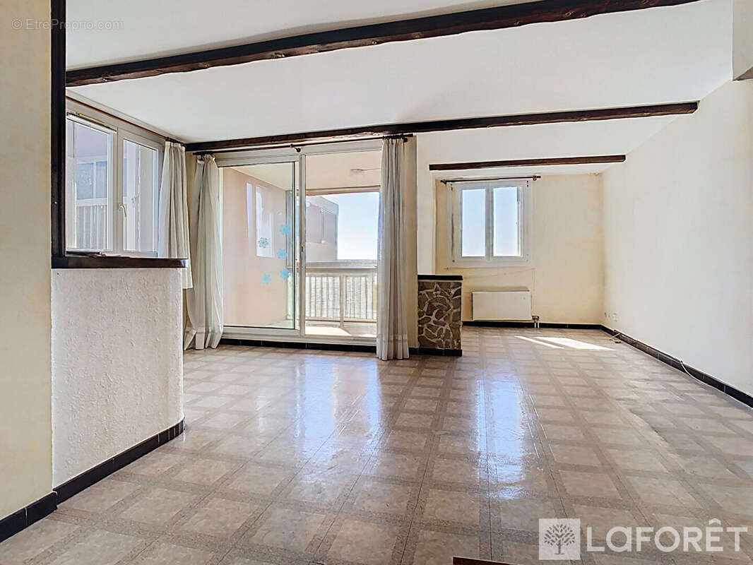 Appartement à VITROLLES