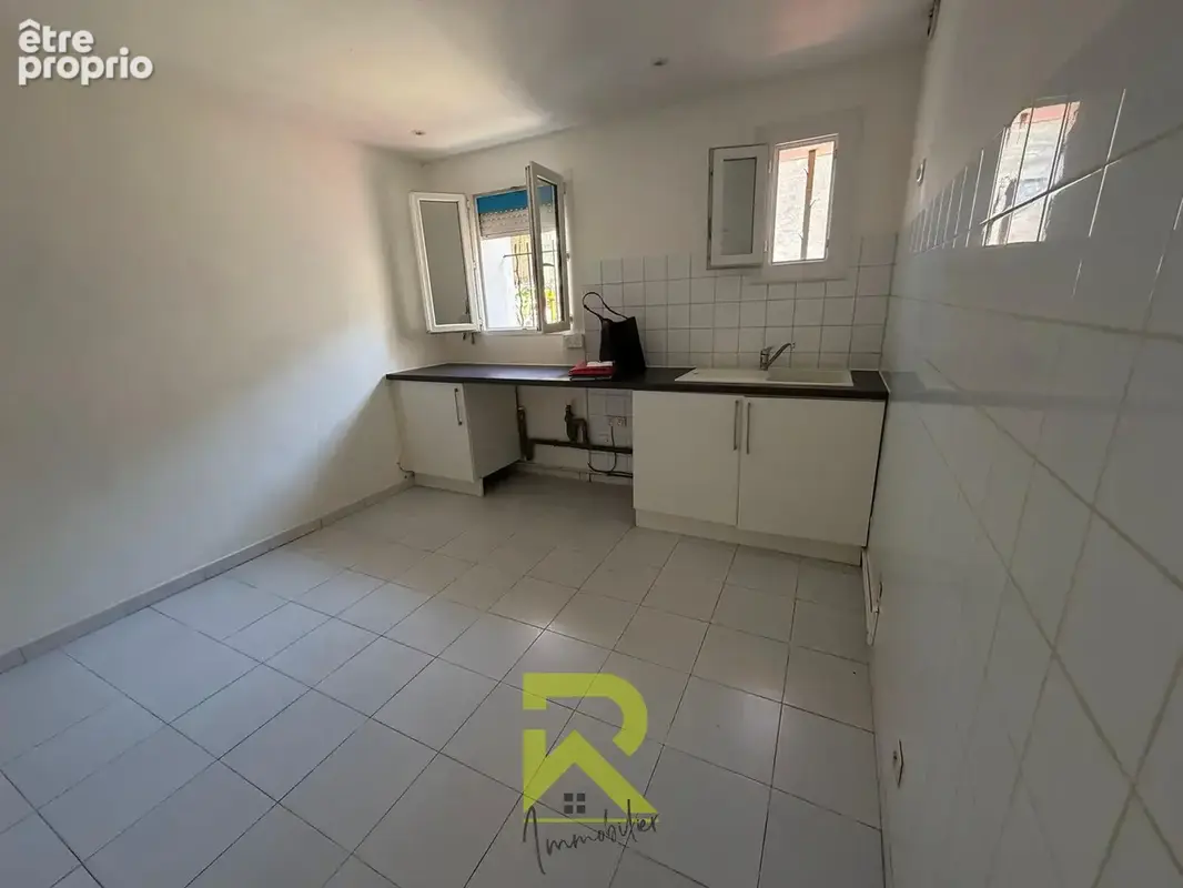 Ensemble Immobilier 4 appartements et jardin - photo 7