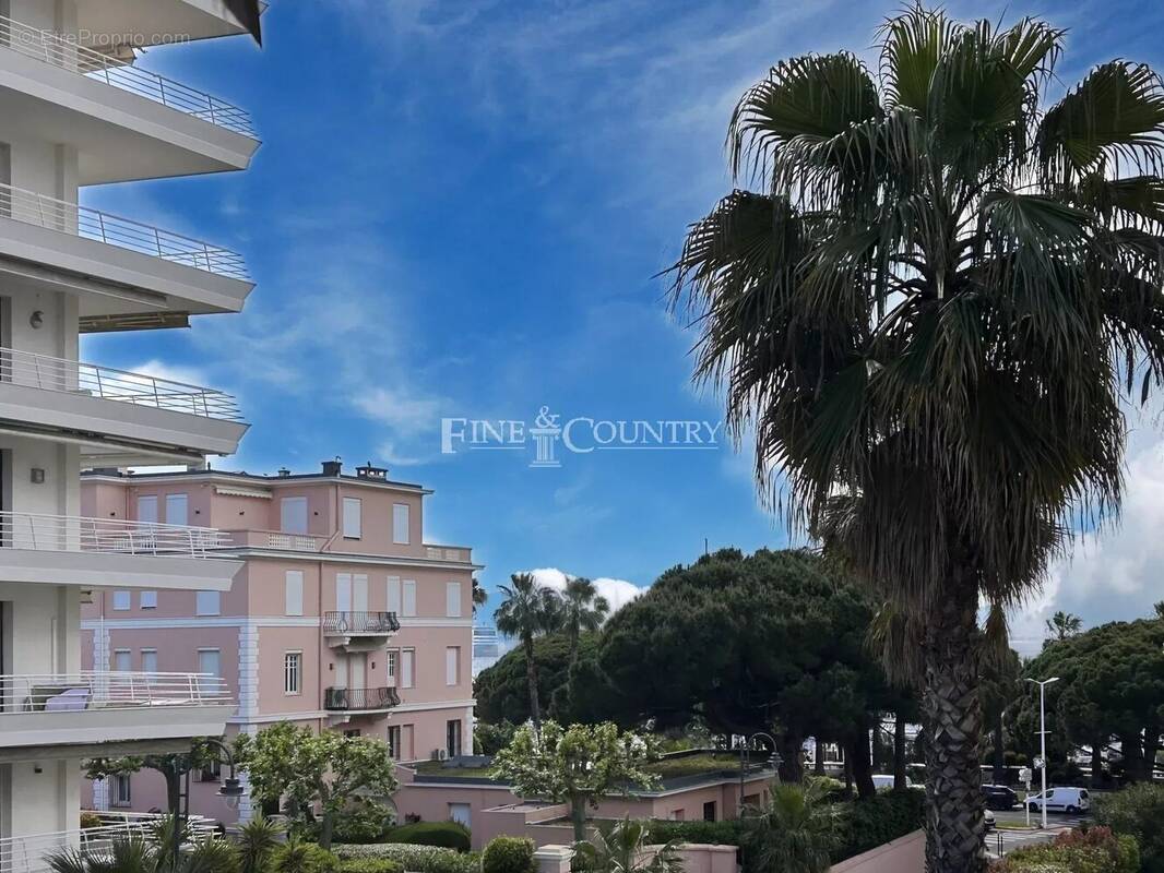 Appartement à CANNES