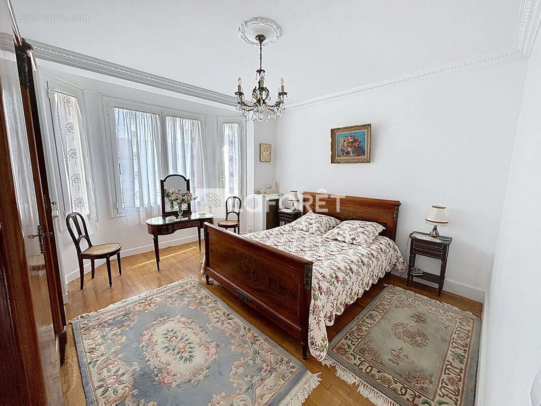 Maison à CHEVILLY-LARUE