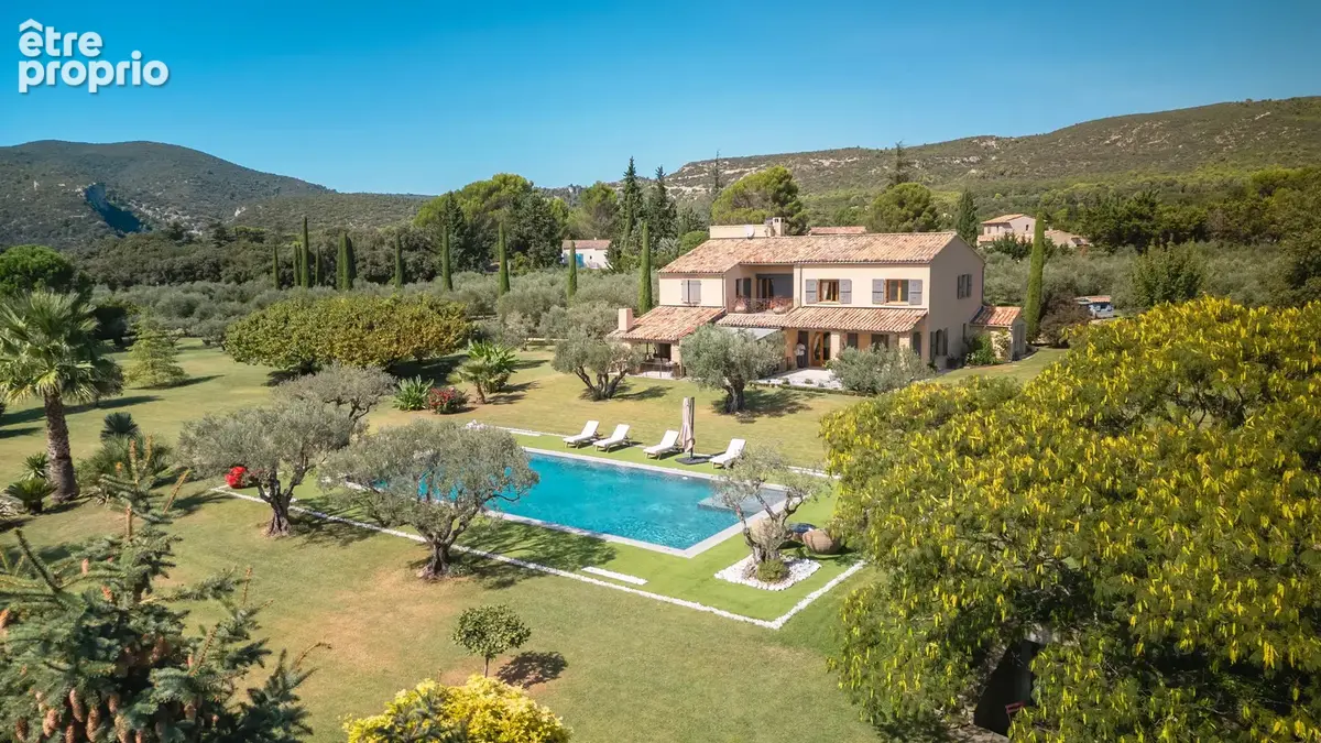 Magnifique propriété au cœur d'un domaine de 1,7 hectare - photo 18