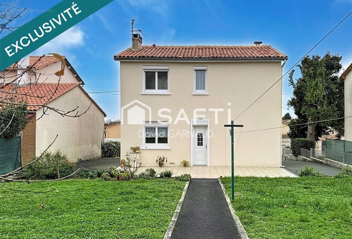 Photo 1 - Maison à ANGOULEME