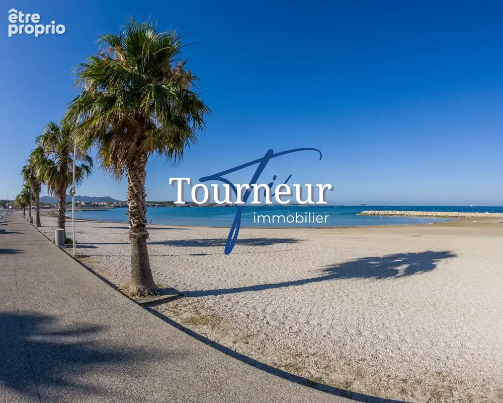 Six fours les lones a 100m plage t3 renove grande terrasse garage et cave - photo 9