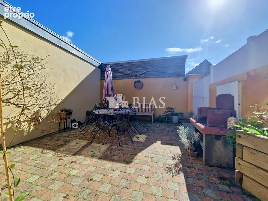 Maison 6 pièces 110 m² à vendre à La Riviere-Saint-Sauveur (14600) - photo 2