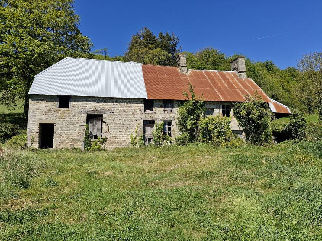 Maison à LANDELLES-ET-COUPIGNY