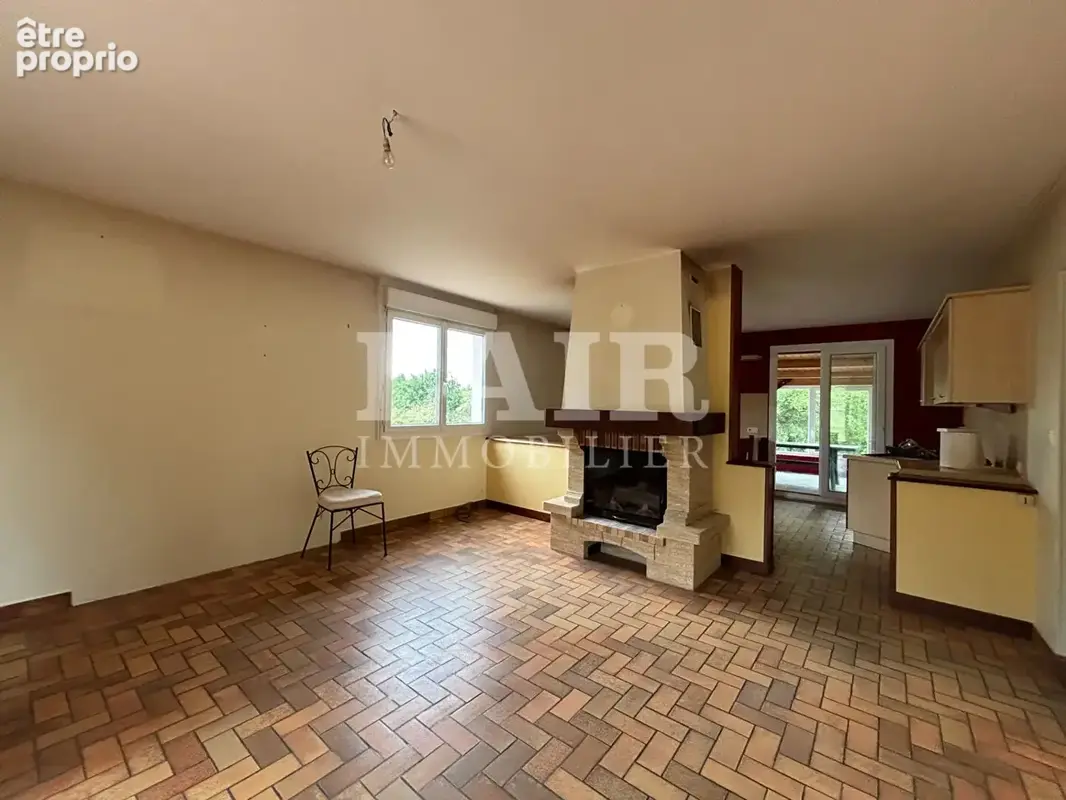 Pavillon à vendre à Magny le Desert - Ref O15651 - photo 3
