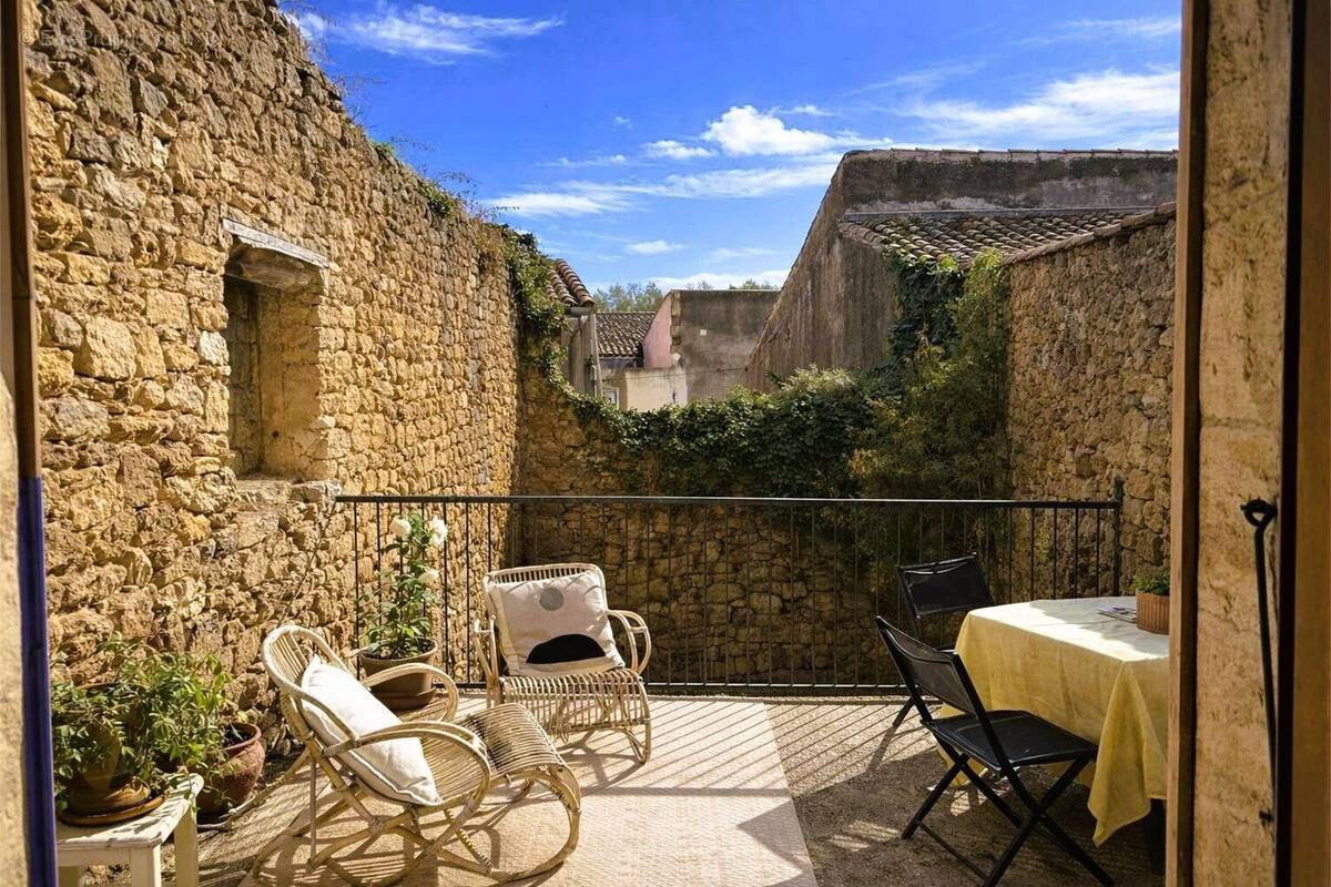 Photo 1 - Maison à MONTAGNAC