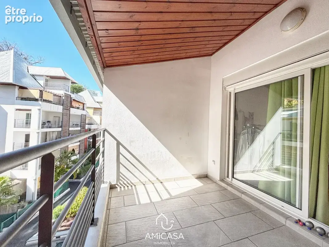 Saint denis (reunion) - studio loué special investisseurs - photo 8