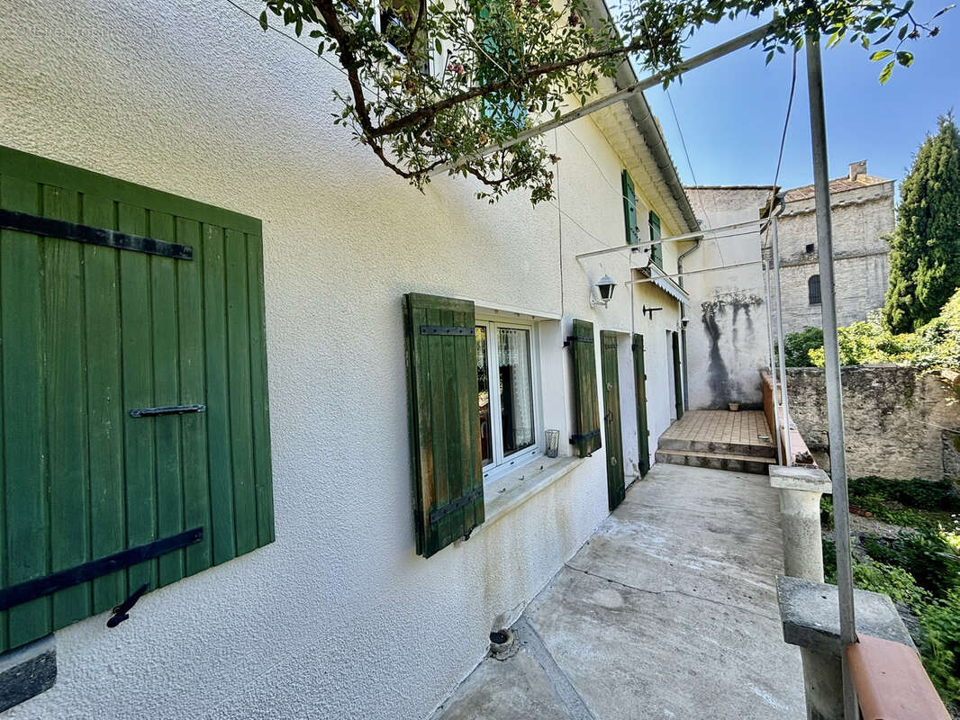 Maison à MALAUCENE