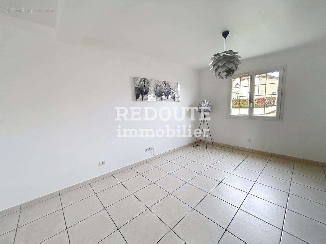 Maison à VILLE-EN-TARDENOIS