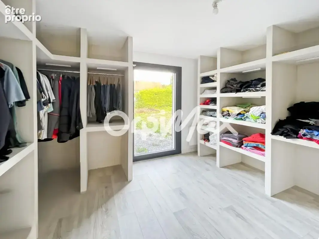 Maison À Vendre Plain pied Sous-sol complet - photo 10