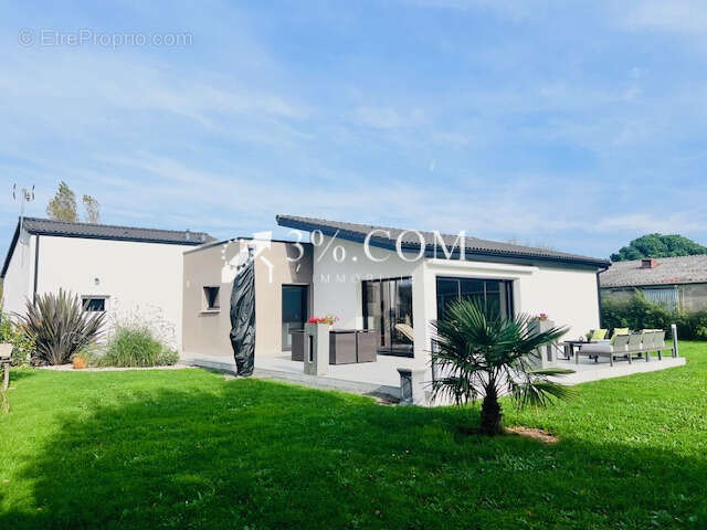 Maison à LA LIMOUZINIERE