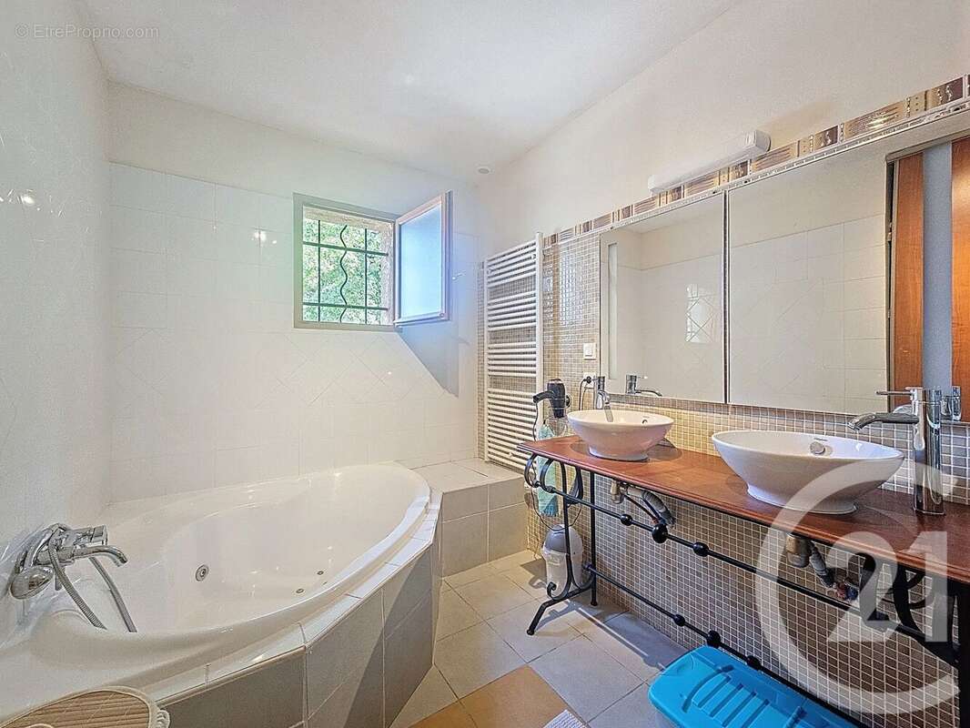 Maison 158 m² à Negrepelisse  - photo 4