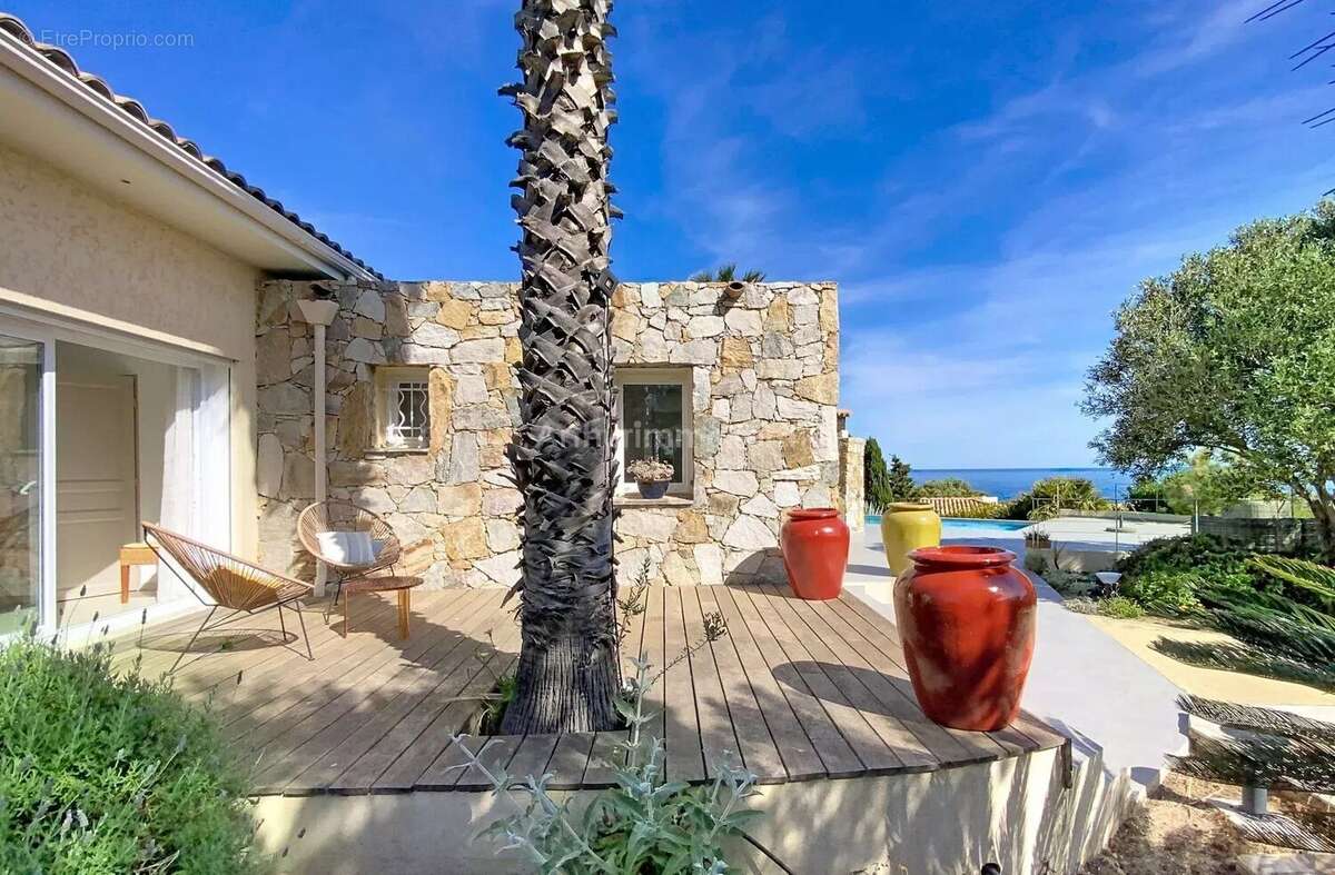 Maison à LUMIO