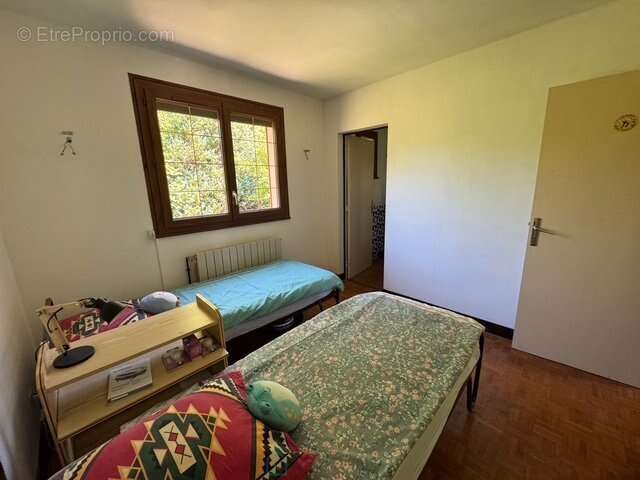 Maison à FOLLAINVILLE-DENNEMONT