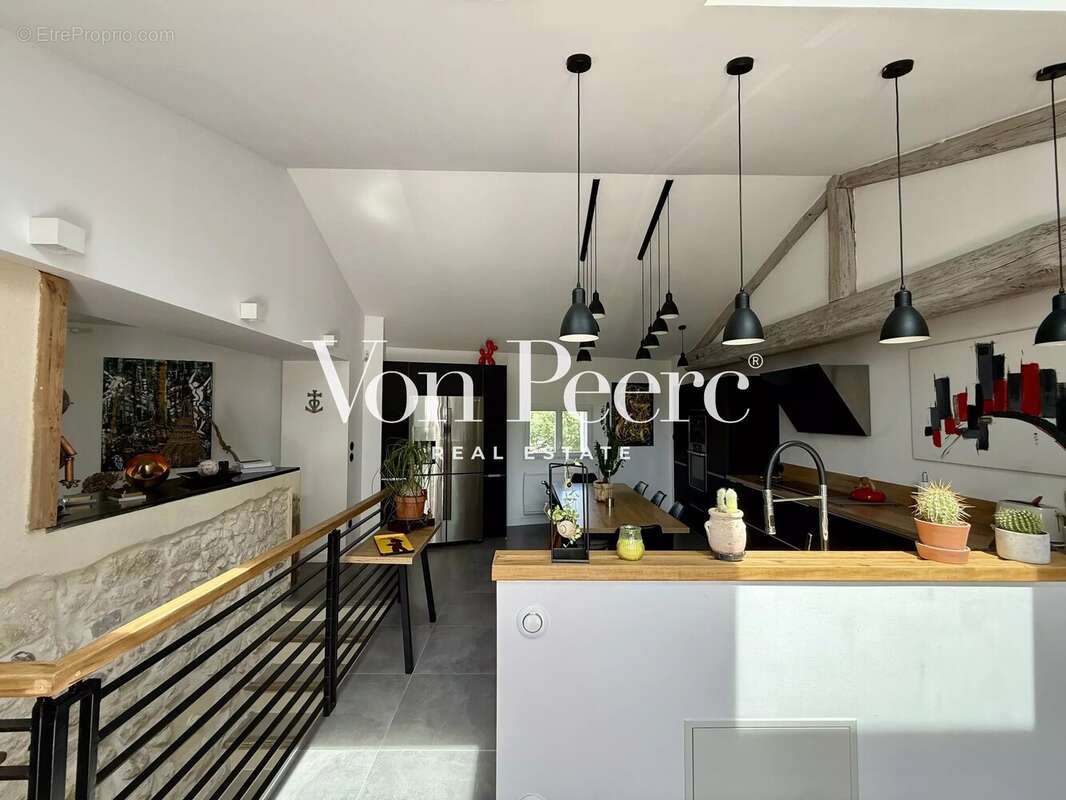 Appartement à VALLABREGUES