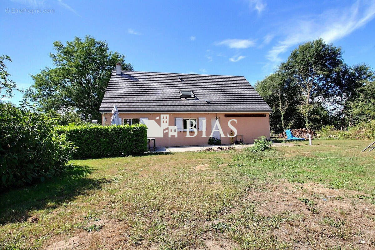 Maison à ANNEVILLE-AMBOURVILLE