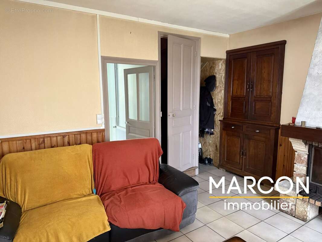 Maison à AUGERES
