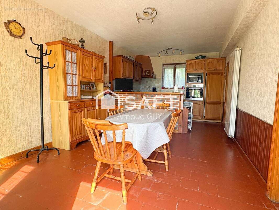 Maison 95 m² à Neufchatel-En-Saosnois  - photo 2