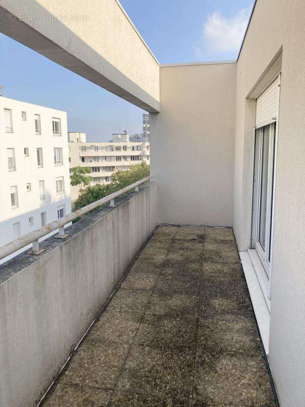Appartement à LYON-9E