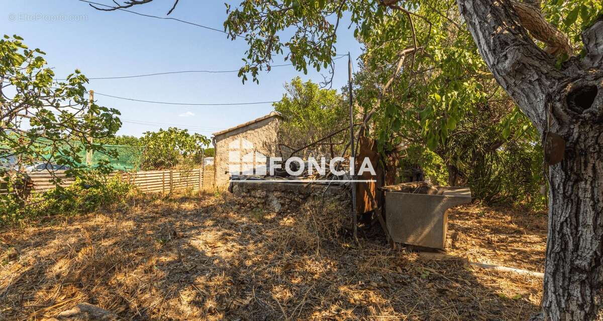 Bastidon de campagne A RENOVER - photo 3