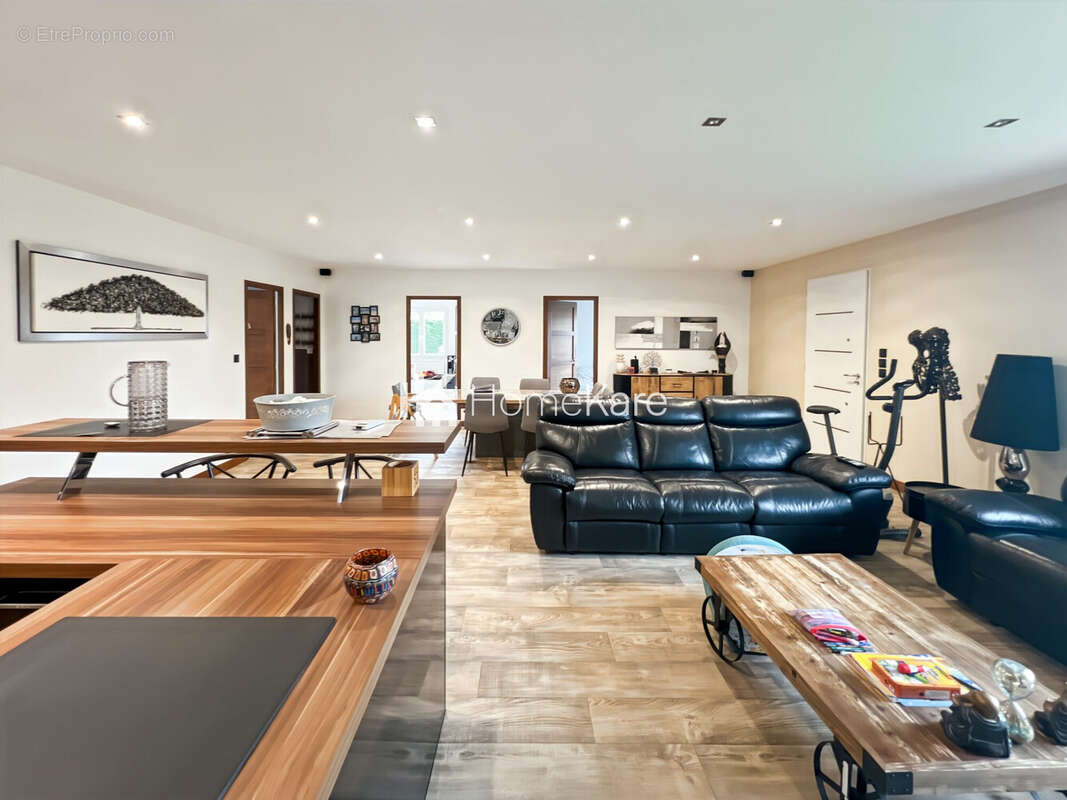 Maison à LABARTHE-INARD