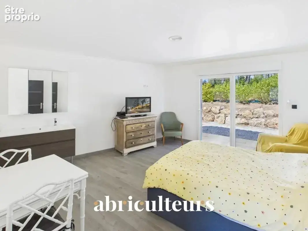 Jolie villa contemporaine/vue panoramique en vente à Bagnols-en-Forêt (83600) - photo 12