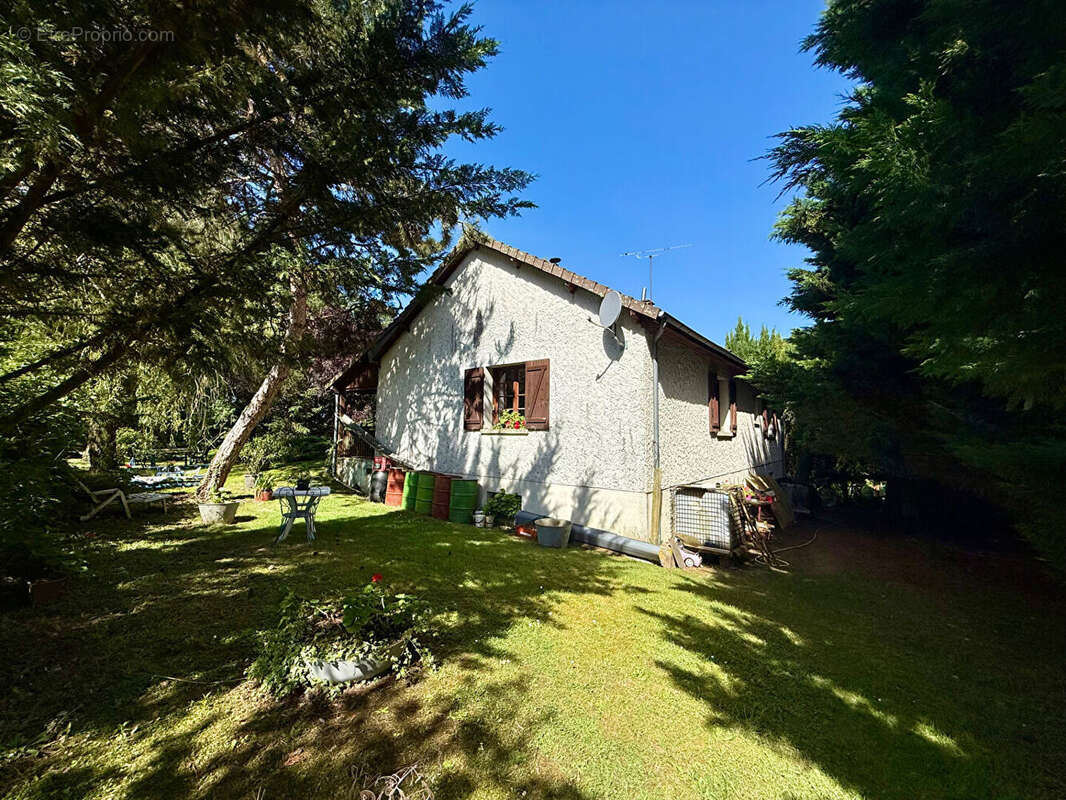 Maison à CUSSAY