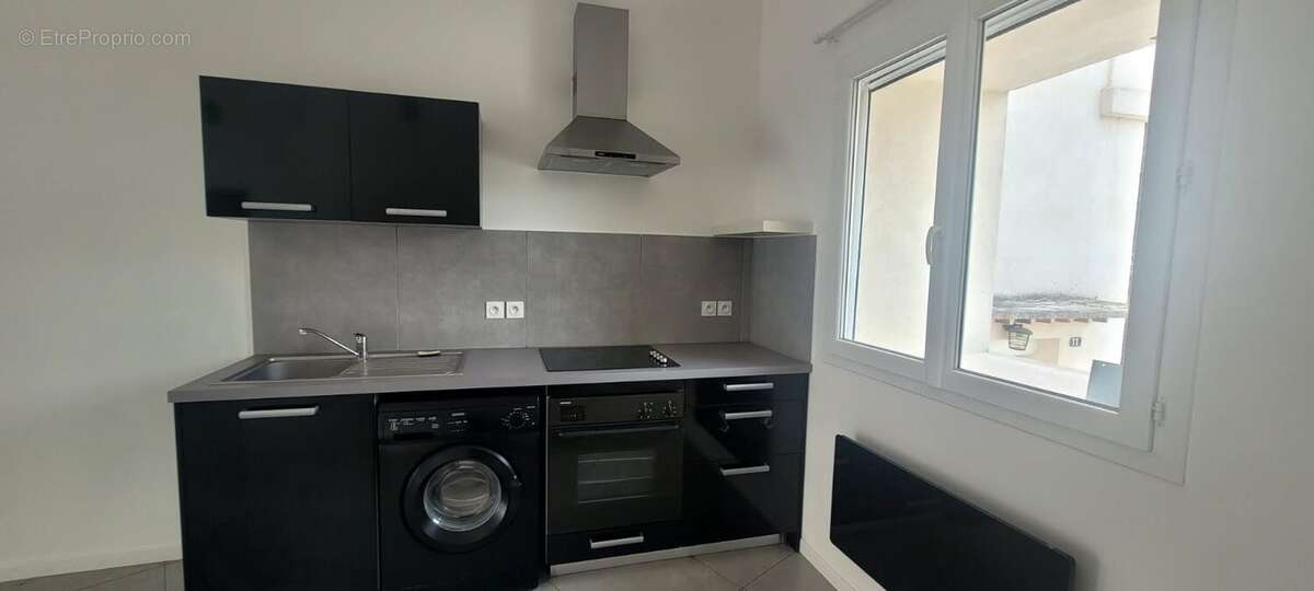 Appartement à SAINT-PAUL-TROIS-CHATEAUX