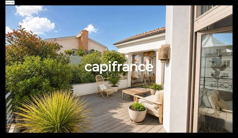 Appartement à LE PLESSIS-ROBINSON